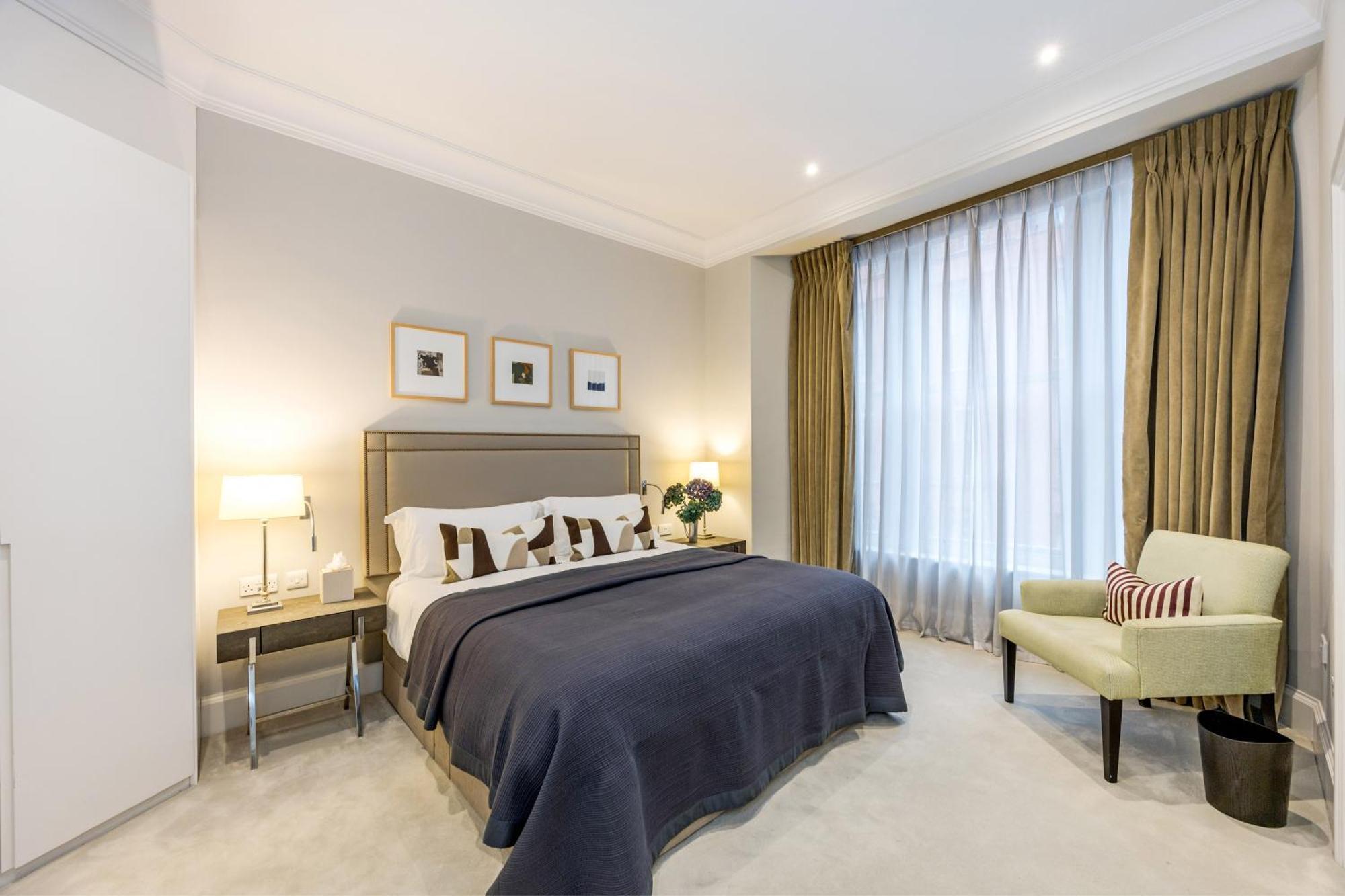 Buckingham & Lloyds Knightsbridge Aparthotel Лондон Екстериор снимка